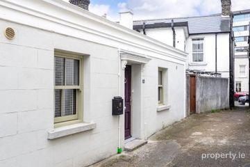 14 Albert Court East, Dublin  2, Co. Dublin