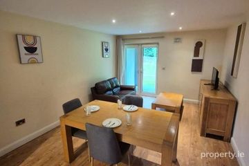 Shannon Oaks Apartments, Saint Joseph'S Road, Portumna, Portumna, Co. Galway — photo 2