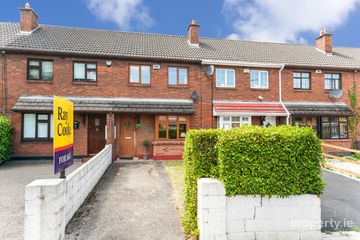 37 Oak Downs, WITH ATTIC CONVERSION, Clondalkin, Dublin 22