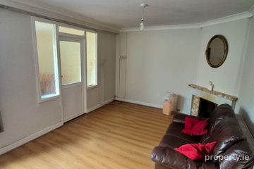 216 Carnlough Road, Dublin 7, Cabra, Dublin 7, D07RW90 — photo 2