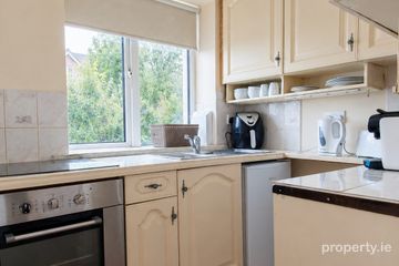 2 Maryville Gardens, Courtown, Gorey, Co. Wexford, Y25F9P7 — photo 3