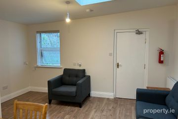 1a Barkhill Apartments, Thomas Hill, Waterford, Waterford City Centre, Co. Waterford — photo 2