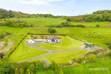 Winterwood, Derrycastle, Ballina, Co. Tipperary, V94AY8R — photo 2