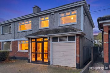 27 Broadway Park, Blanchardstown, Dublin 15, D15W08N