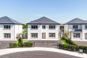 11 Sion Gardens, Sion Road, Kilkenny, Co. Kilkenny, R95XR2D — photo 2