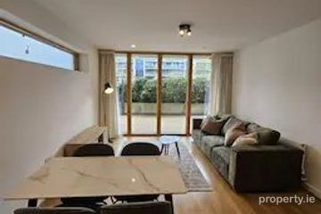 Apartment 353, Charlestown Place, Finglas, Dublin 11 — photo 2