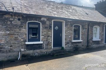 7 Albert Court East, Dublin 2, Grand Canal Dock, Dublin 2, D02PP46