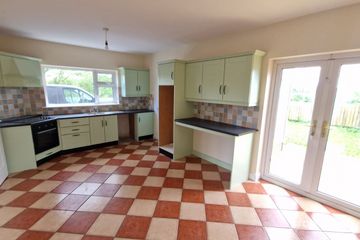 No 6 Woodlands, Loughglynn, Castlerea, Co. Roscommon — photo 3