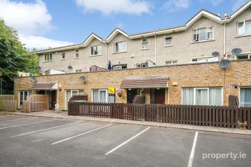 15 Hillcrest Manor, Templeogue, D6w, Dublin 6W