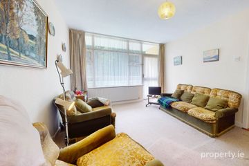 Apt 37 Park Crescent, Blackhorse Ave, Dublin  7, Co. Dublin, D07AE86 — photo 2
