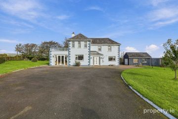 Bishopswood Upper, Dundrum, Co. Tipperary, E34A037 — photo 2