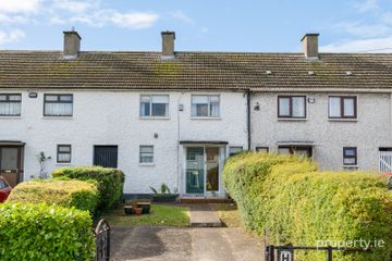 37 Edenmore Grove, Raheny, Dublin 5, D05K1W0