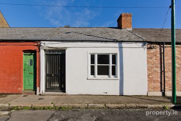 12 Myrtle Street, Phibsborough, Dublin 7, D07 W8N5