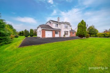 Brook Haven, 1 Carrownurlaur, Breaghwy, Castlebar, Co. Mayo, F23RK54 — photo 2