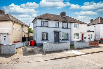 218 Larkhill Road, Whitehall, Dublin 9, D09VP44