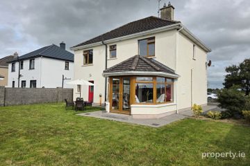 8 Churchfields, Shrule, Shrule, Co. Mayo, H91P8C2 — photo 3