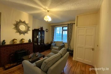 81 O'Hanlon Park, Dundalk, Co. Louth — photo 2