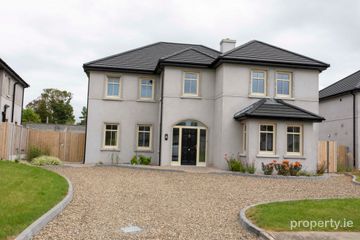 No. 2 An Caireal, Mounthawk, Tralee, Co.Kerry, V92XEA8