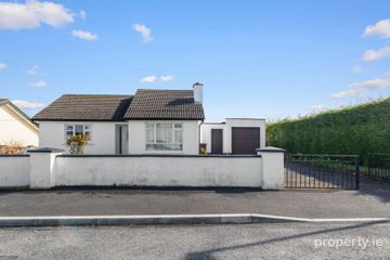 6 Oak Ridge Crescent, Dunboyne, Co. Meath, A86NW25 — photo 2