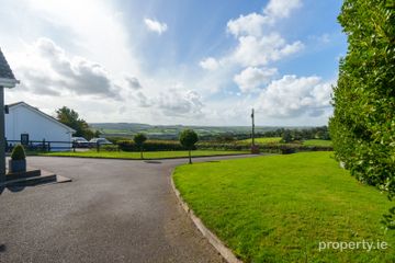 Gougane Lodge, Killanully, Ballygarvan, Co. Cork, T12YAE7 — photo 3