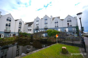 36 The Waterfront, Bridge Street, Galway City Centre, H91WC90