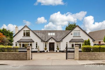 Magdala House, Castleknock Road, Castleknock, Dublin 15, D15 XN3H