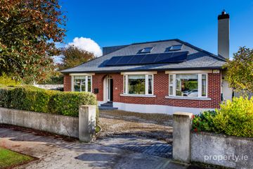 12 Sarto Road, Sutton, Dublin 13, D13 P7Y4