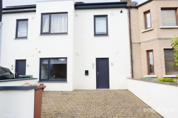 7 Ard Lorcain Villas, Stillorgan, Stillorgan, Co. Dublin — photo 2
