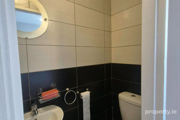 Self contained studio room to let - Finglas South Area, Finglas, Dublin 11 — photo 3