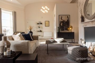 Similar Apartment 