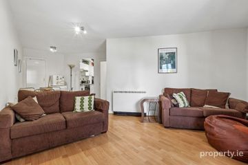 Apartment 111, The Jessop, Charlotte Quay Dock, Ringsend, Dublin 4, D04WR29 — photo 3
