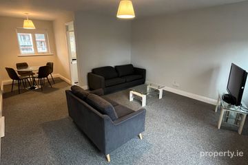 3 Bed Apartment, The New Maltings, Block D, Watling Street, Dublin 8 — photo 2