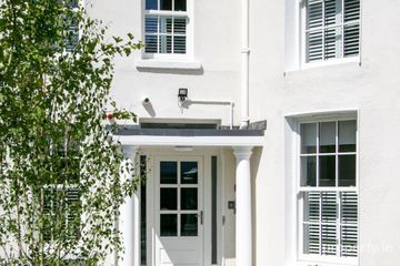 Apartment 4, Oakley Lodge, Ranelagh, Dublin 6 — photo 2