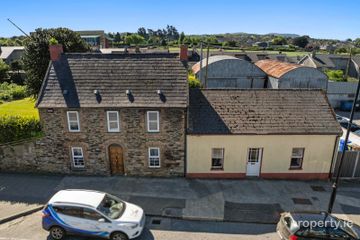 76 Irishtown, New Ross, New Ross, Co. Wexford, Y34EY09