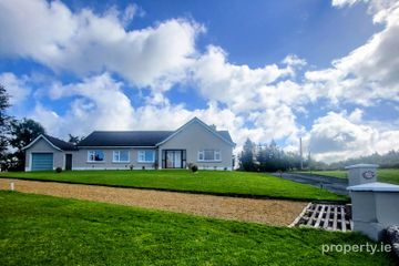 Cam Lake View, Aughalough, Aughavas, Co. Leitrim, H12CH76