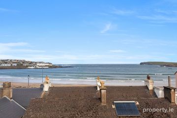 Unit B, New Build Townhouse, O'Curry Street, Kilkee, Co Clare, V15 C978 — photo 2