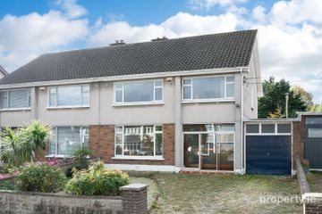 7 Fairbrook Lawn, Rathfarnham, Dublin 14, D14W678