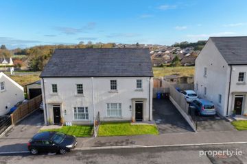 16 Flaxfield Wood, Enniskillen, Co. Fermanagh — photo 2
