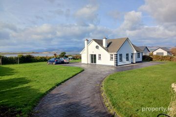 Keelglen House, Kilnabrack Lower, Glenbeigh, Co. Kerry, V93K8Y2