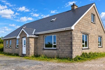 Castlebane, Dunfanaghy, Dunfanaghy, Co. Donegal, F92XR26 — photo 2