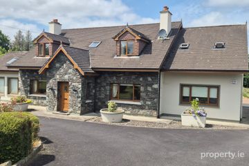 Ownagarry, Killorglin, Beaufort, Co. Kerry, V93D2FT