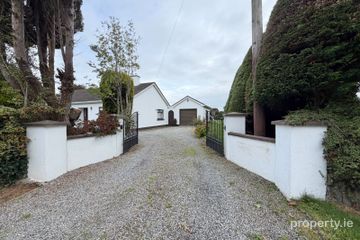 Hilltop, Ardee, Co. Louth, A92A5W4 — photo 2