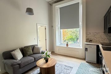 Flat 1, 64 Grosvenor Road, Rathgar, Dublin 6 — photo 2