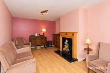 45 Ormond Keep, Nenagh, Co. Tipperary, E45FF25 — photo 3