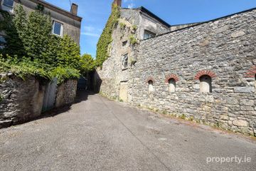 Main Street, Fethard, Fethard, Co. Tipperary, E91T0H3 — photo 2