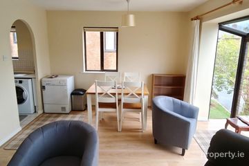 Apartment 4, Cashel Court, Pollnarooma, Co. Galway — photo 3