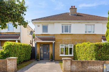 8 Woodstown Lane, Knocklyon, Dublin 16, D16 PH42