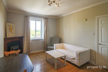 11 Riverview, Landmark Court, Carrick-On-Shannon, Co. Leitrim, N41 XE17 — photo 3