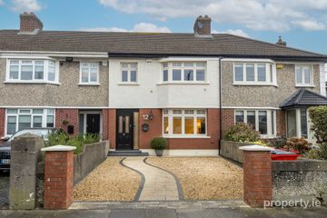 12 Brookwood Heights, Artane, Dublin 5, D05YW58