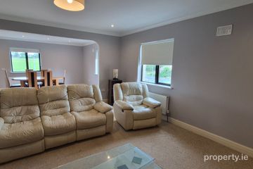 Apartment 2, Scramogue Manor, Scramoge, Co. Roscommon — photo 3